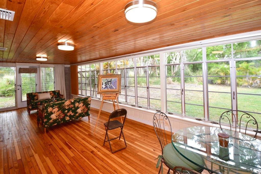 For Sale: $795,000 (2 beds, 2 baths, 1691 Square Feet)