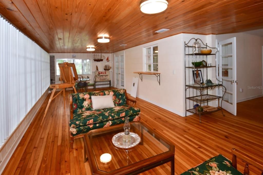 For Sale: $795,000 (2 beds, 2 baths, 1691 Square Feet)