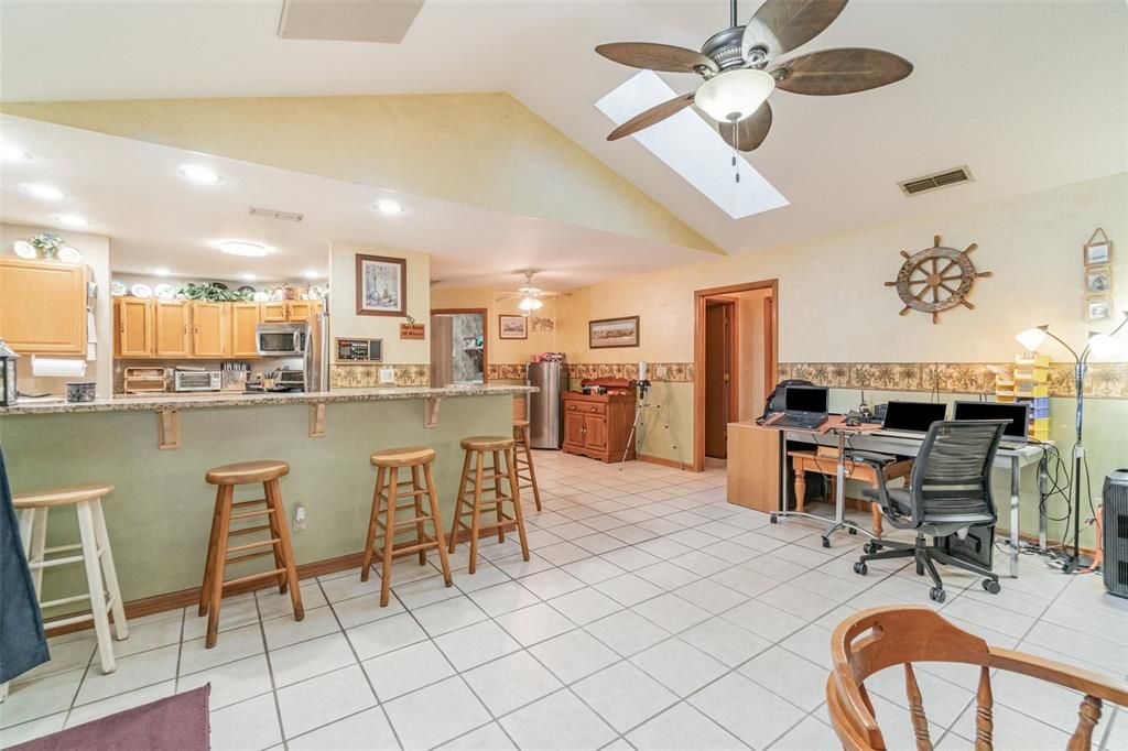 For Sale: $474,000 (4 beds, 3 baths, 2092 Square Feet)