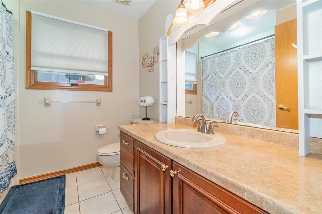 For Sale: $474,000 (4 beds, 3 baths, 2092 Square Feet)