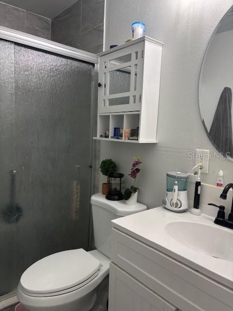 合同活跃: $188,900 (3 贝兹, 1 浴室, 648 平方英尺)