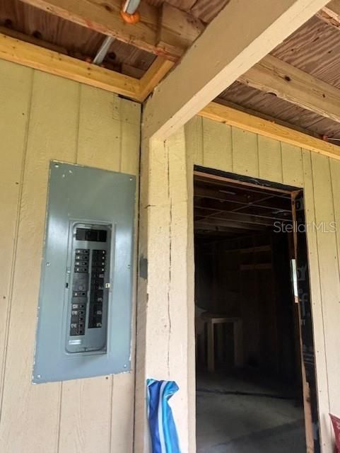 合同活跃: $188,900 (3 贝兹, 1 浴室, 648 平方英尺)