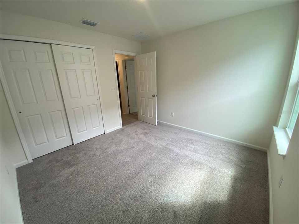 待售: $369,990 (4 贝兹, 2 浴室, 2239 平方英尺)