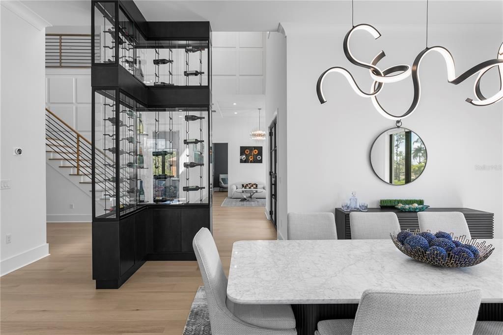 待售: $3,295,000 (6 贝兹, 6 浴室, 5816 平方英尺)