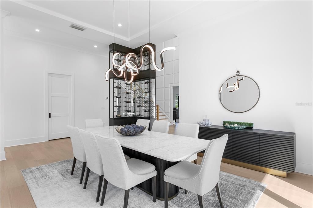 待售: $3,295,000 (6 贝兹, 6 浴室, 5816 平方英尺)