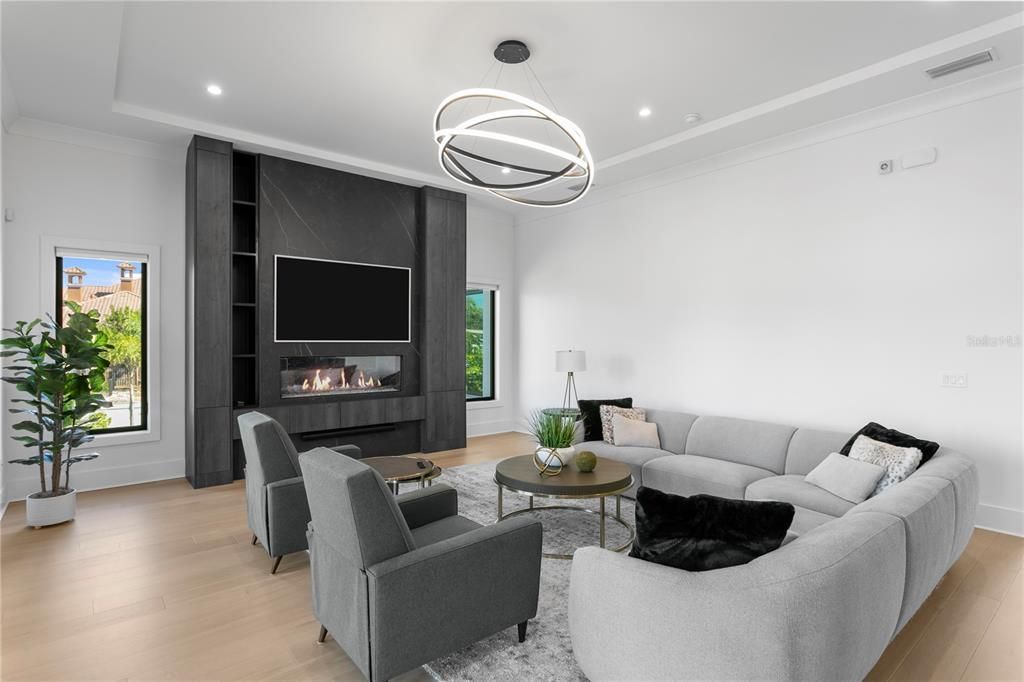 待售: $3,295,000 (6 贝兹, 6 浴室, 5816 平方英尺)