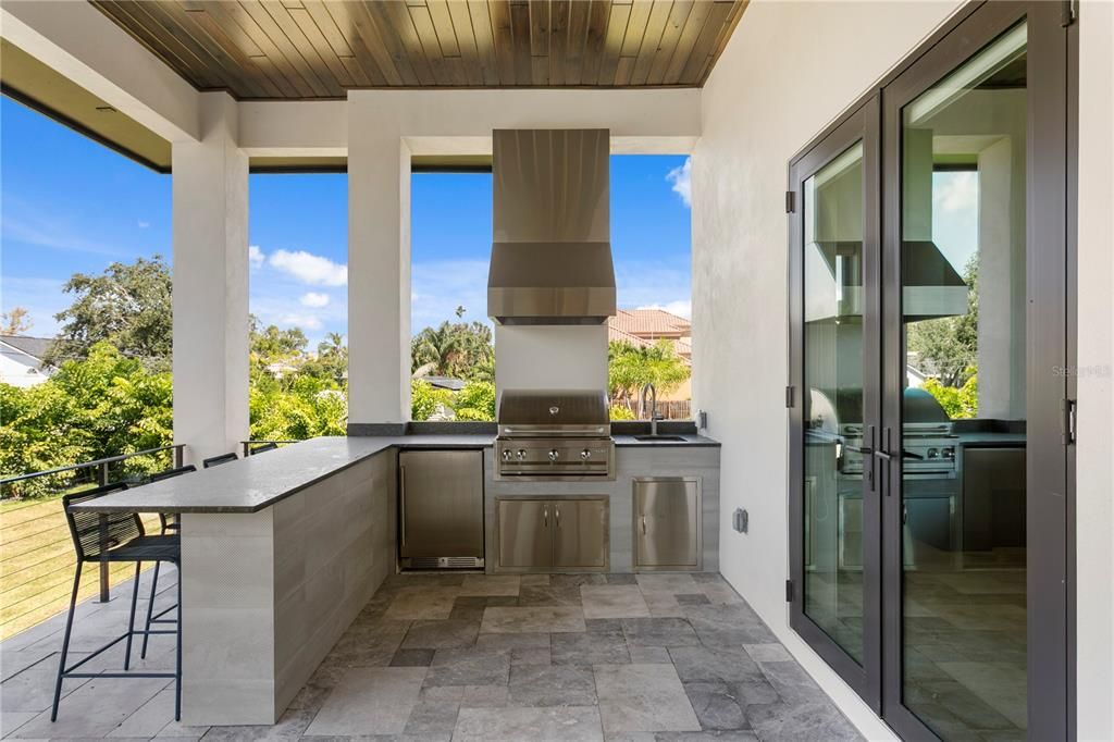 待售: $3,295,000 (6 贝兹, 6 浴室, 5816 平方英尺)