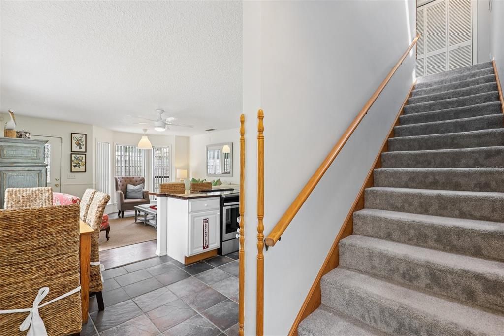 Active With Contract: $625,000 (4 beds, 3 baths, 2516 Square Feet)