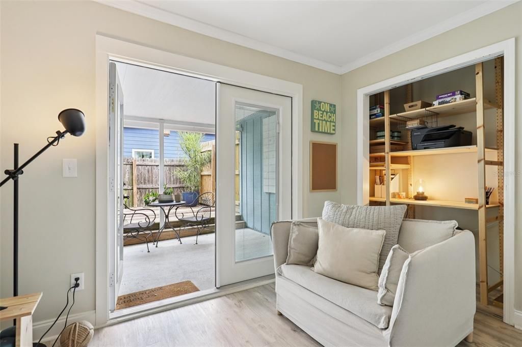 Active With Contract: $625,000 (4 beds, 3 baths, 2516 Square Feet)