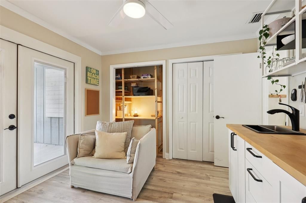 Active With Contract: $625,000 (4 beds, 3 baths, 2516 Square Feet)