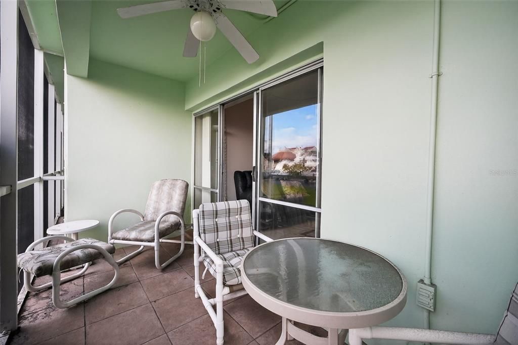 待售: $95,000 (0 贝兹, 1 浴室, 626 平方英尺)