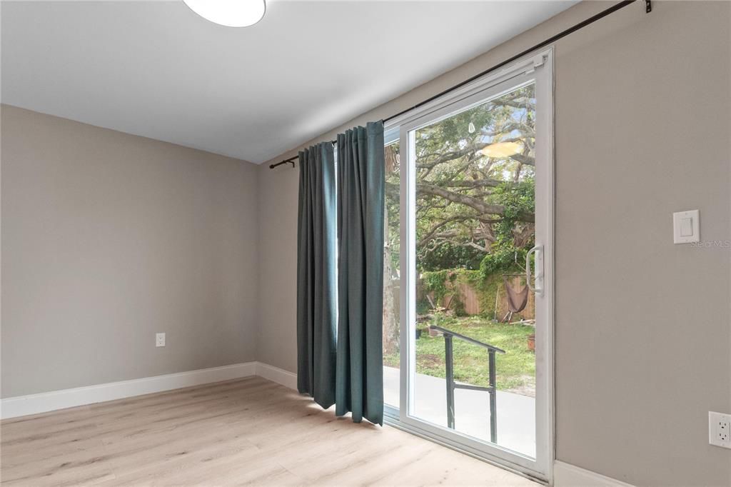 En Venta: $264,000 (3 camas, 2 baños, 850 Pies cuadrados)