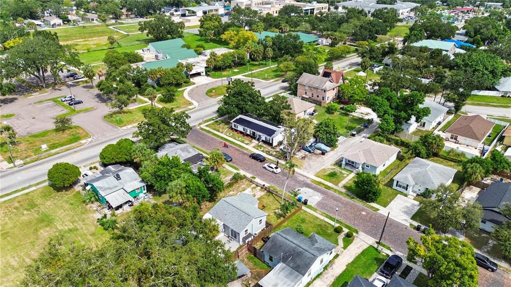 En Venta: $264,000 (3 camas, 2 baños, 850 Pies cuadrados)