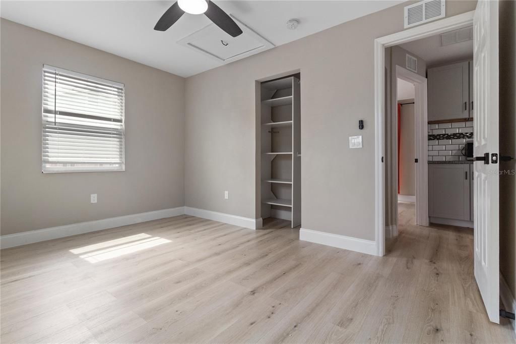 En Venta: $264,000 (3 camas, 2 baños, 850 Pies cuadrados)