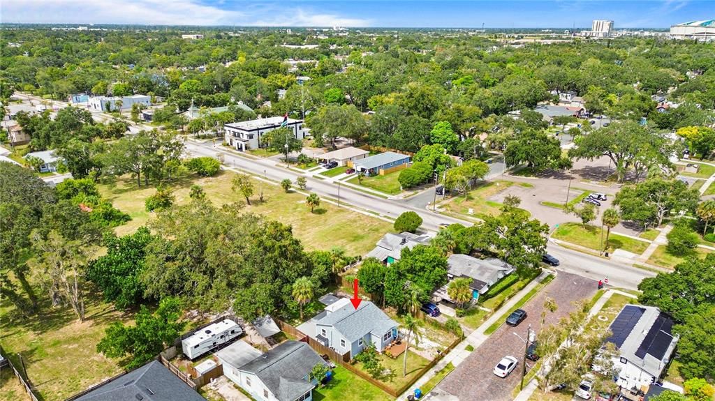 En Venta: $264,000 (3 camas, 2 baños, 850 Pies cuadrados)