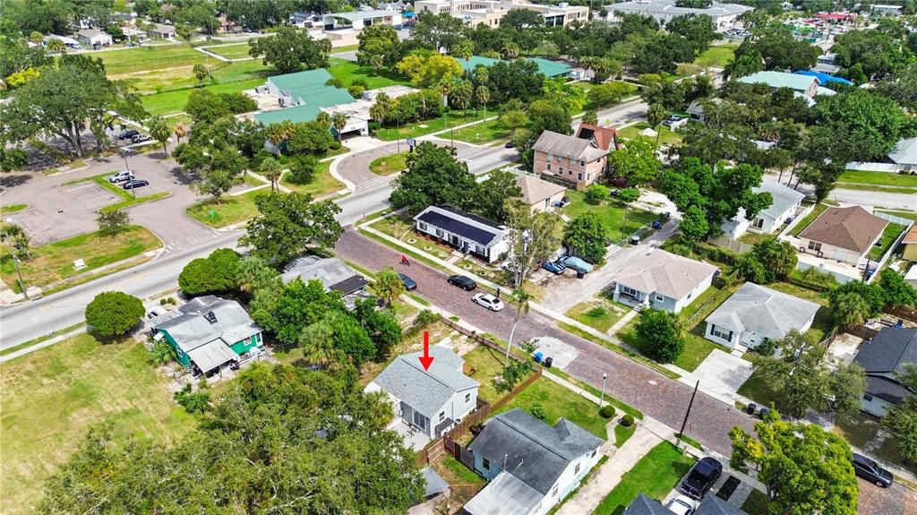 En Venta: $264,000 (3 camas, 2 baños, 850 Pies cuadrados)