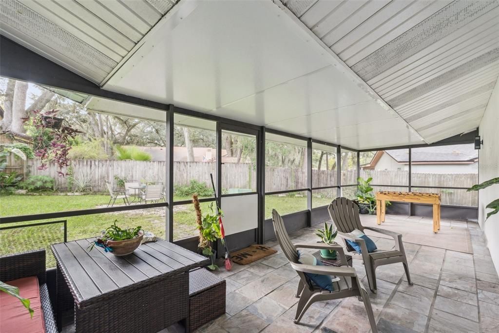 Active With Contract: $462,500 (3 beds, 2 baths, 1864 Square Feet)