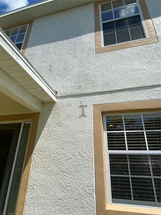 For Rent: $2,699 (3 beds, 2 baths, 2572 Square Feet)