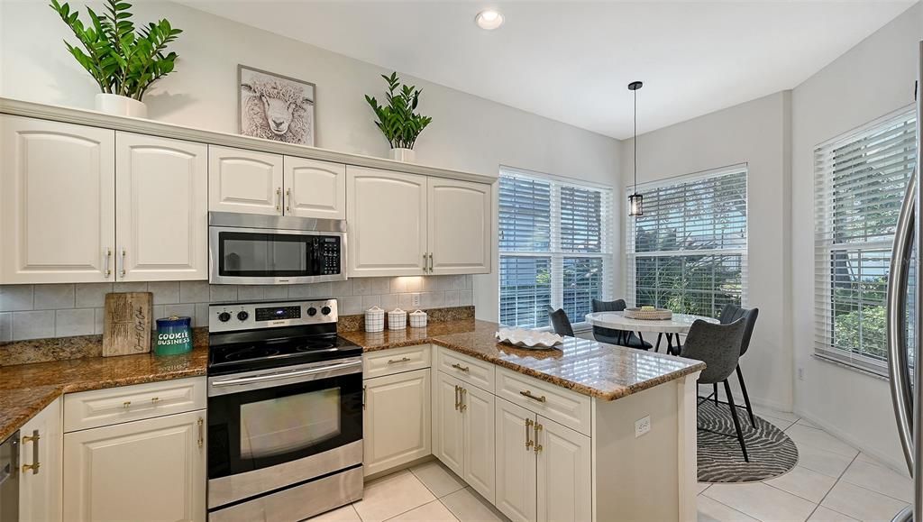 待售: $439,000 (3 贝兹, 2 浴室, 1882 平方英尺)