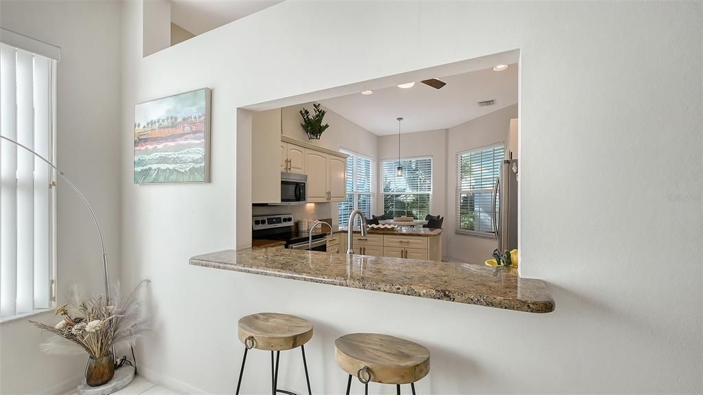 待售: $439,000 (3 贝兹, 2 浴室, 1882 平方英尺)