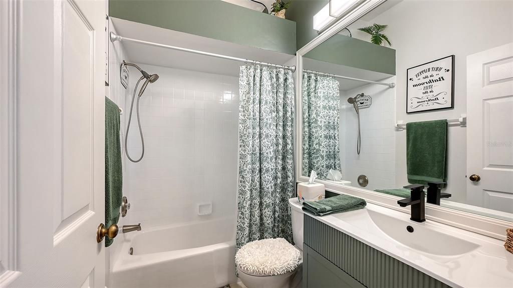 待售: $439,000 (3 贝兹, 2 浴室, 1882 平方英尺)