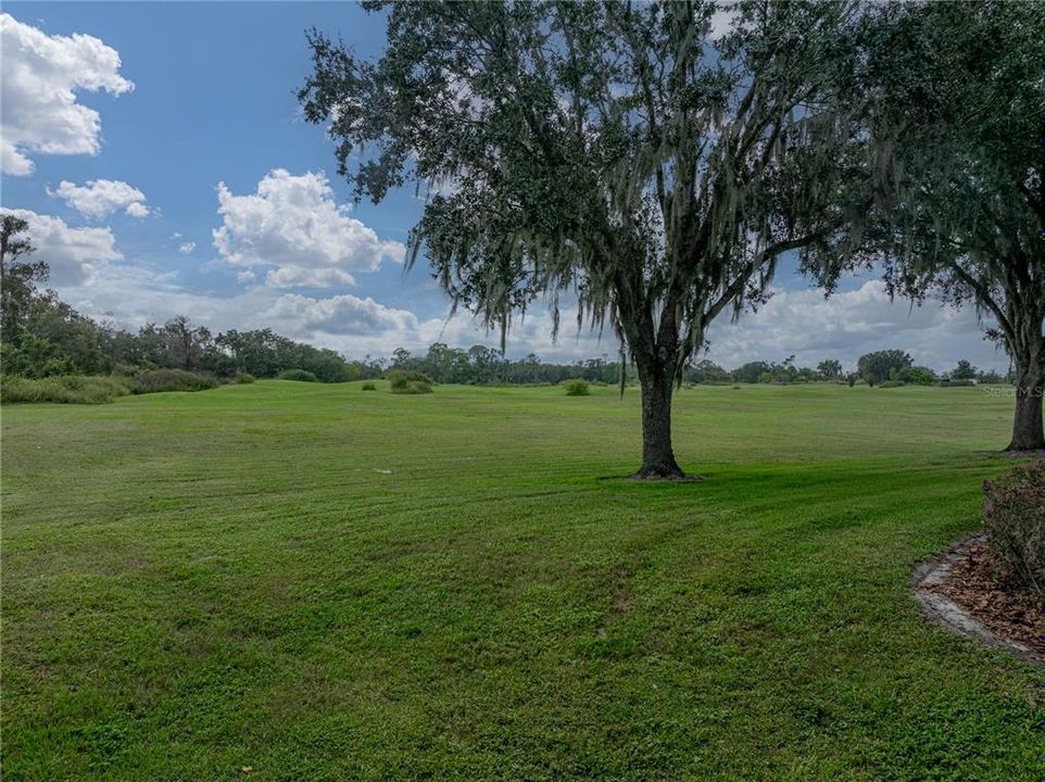 Active With Contract: $275,000 (2 beds, 2 baths, 1260 Square Feet)