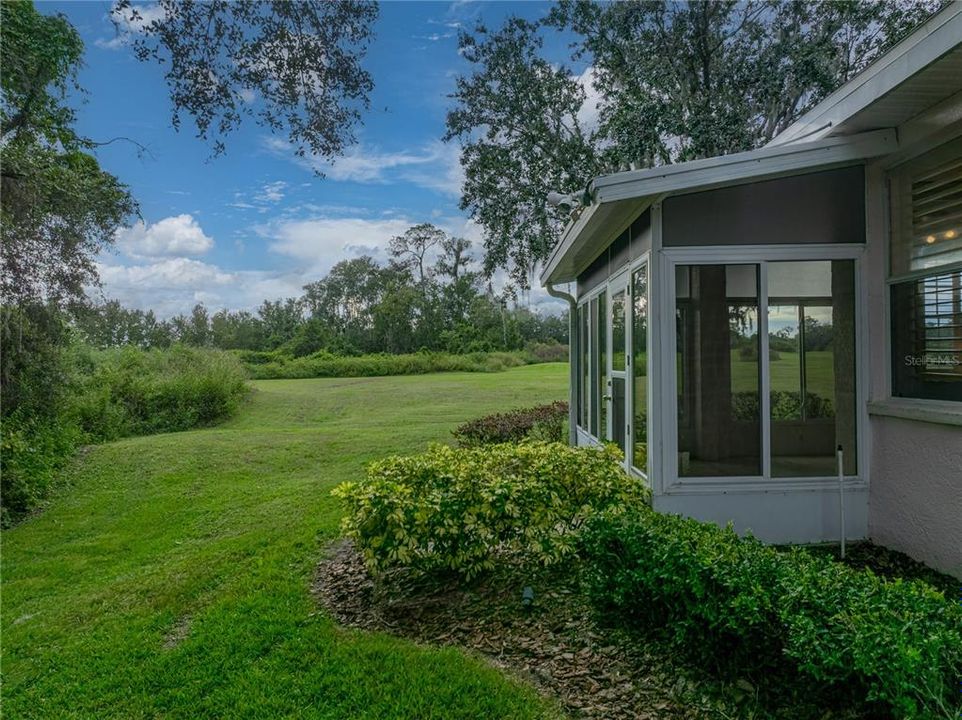 Active With Contract: $275,000 (2 beds, 2 baths, 1260 Square Feet)