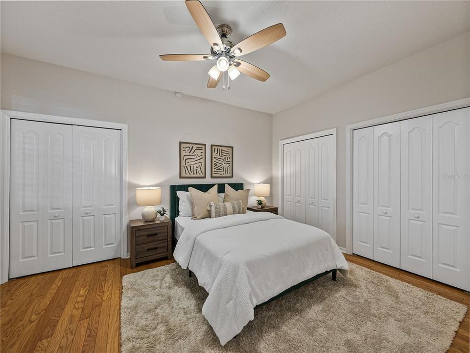 Active With Contract: $275,000 (2 beds, 2 baths, 1260 Square Feet)