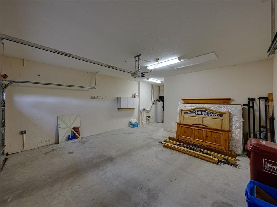 Active With Contract: $275,000 (2 beds, 2 baths, 1260 Square Feet)