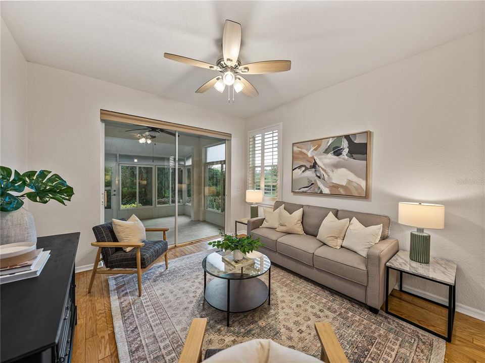 Active With Contract: $275,000 (2 beds, 2 baths, 1260 Square Feet)