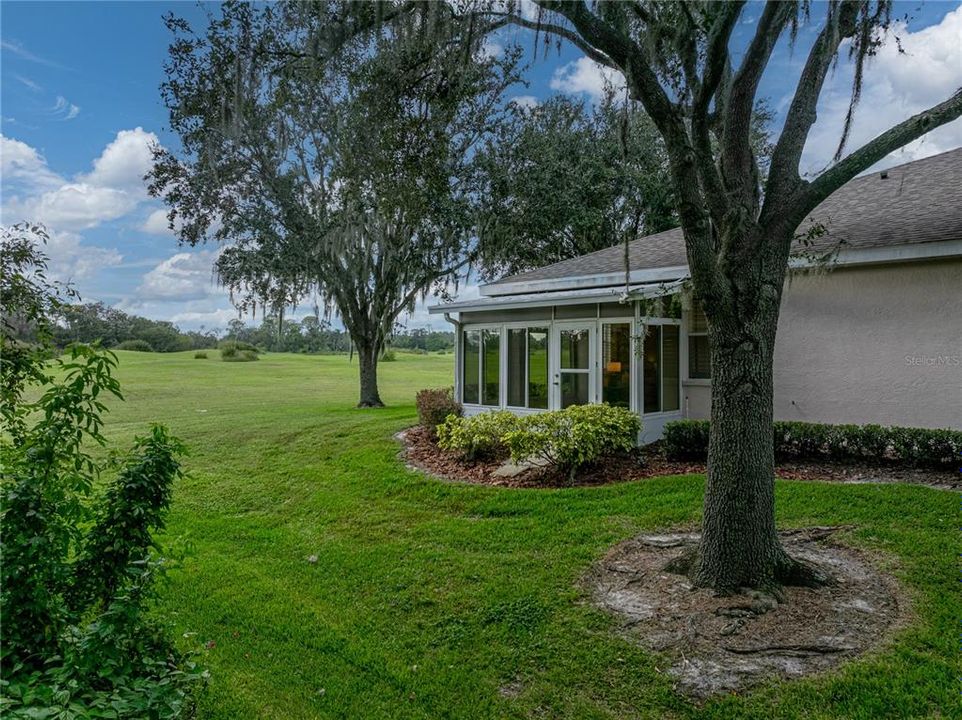 Active With Contract: $275,000 (2 beds, 2 baths, 1260 Square Feet)