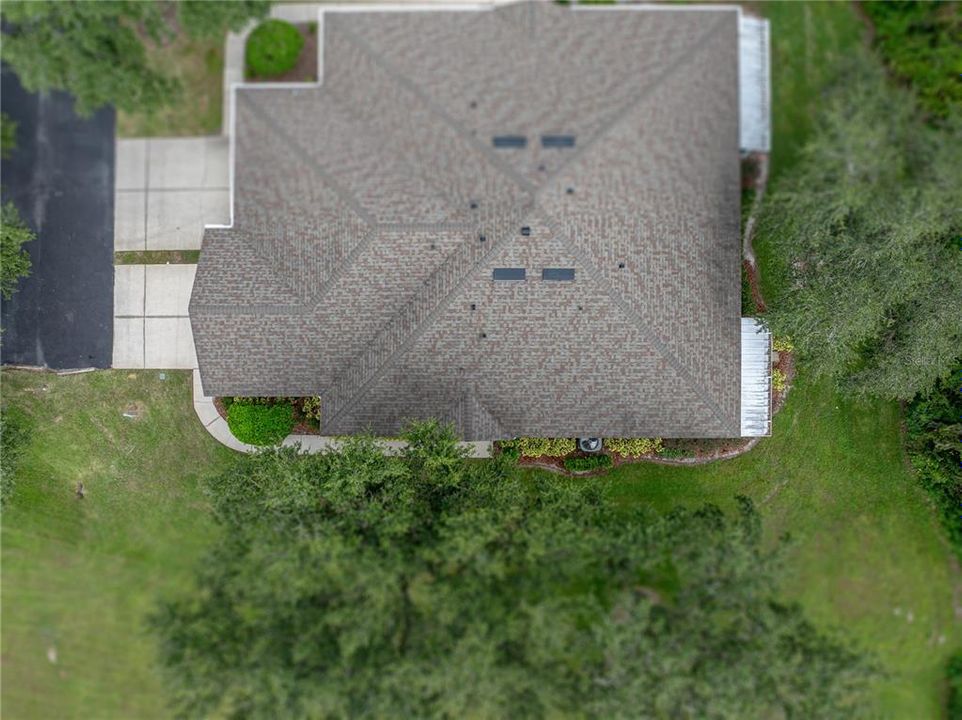 Active With Contract: $275,000 (2 beds, 2 baths, 1260 Square Feet)