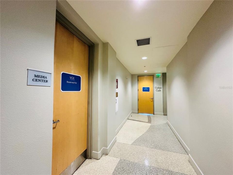 出租: $7,495 (3 贝兹, 3 浴室, 2158 平方英尺)