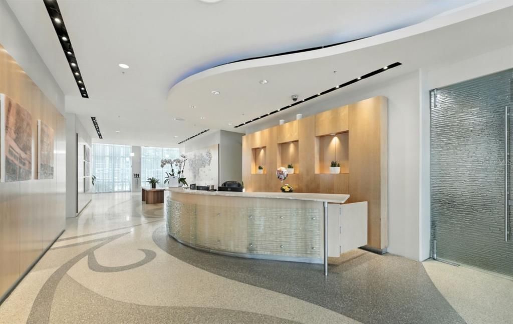 出租: $7,495 (3 贝兹, 3 浴室, 2158 平方英尺)