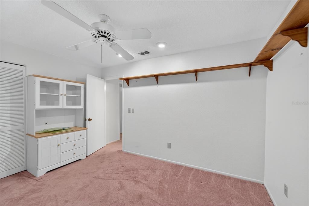 En Venta: $275,000 (3 camas, 2 baños, 1755 Pies cuadrados)