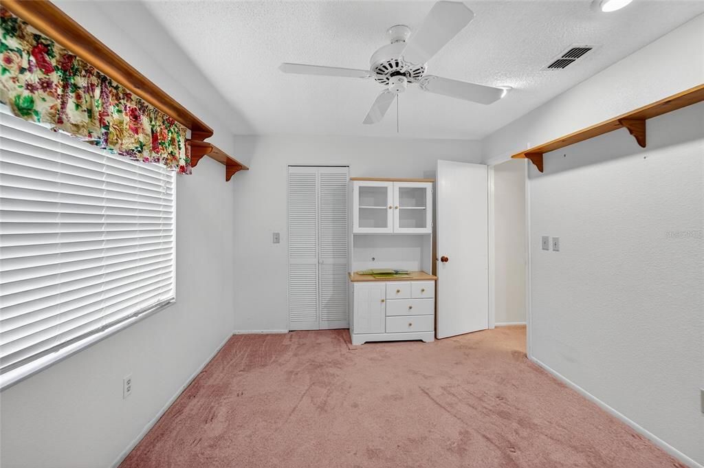 En Venta: $275,000 (3 camas, 2 baños, 1755 Pies cuadrados)