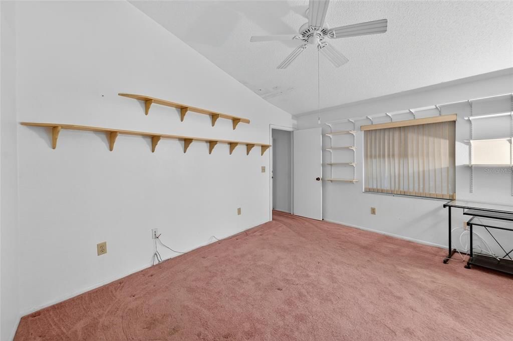 En Venta: $275,000 (3 camas, 2 baños, 1755 Pies cuadrados)