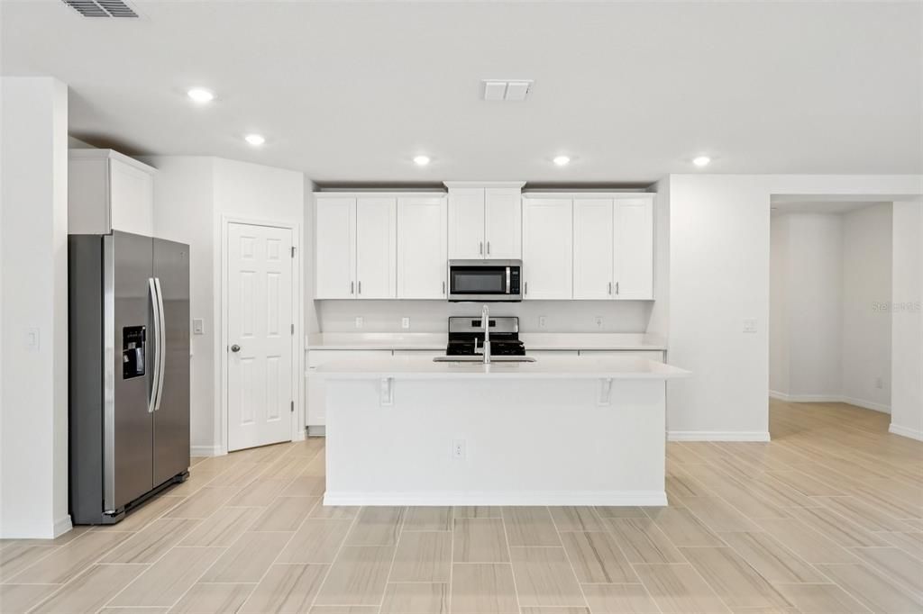 For Sale: $320,276 (4 beds, 2 baths, 1840 Square Feet)