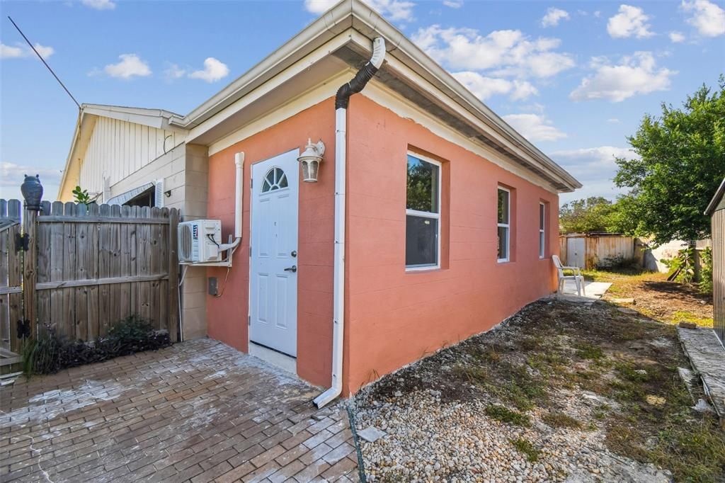 For Sale: $284,500 (3 beds, 2 baths, 1534 Square Feet)