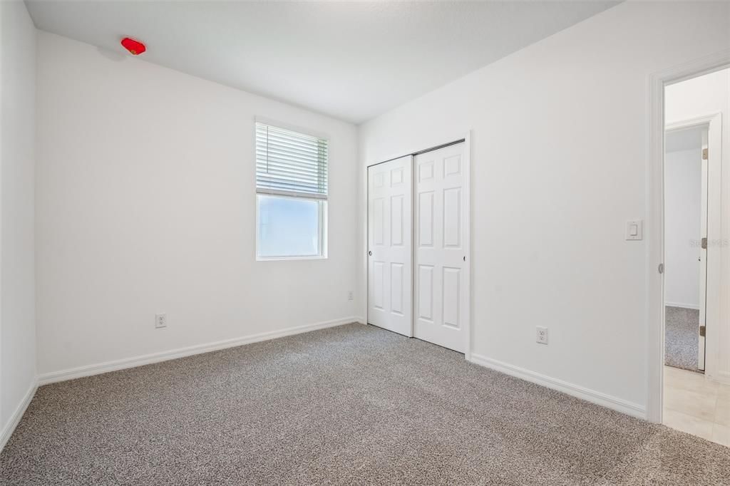 Active With Contract: $303,000 (3 beds, 2 baths, 1695 Square Feet)