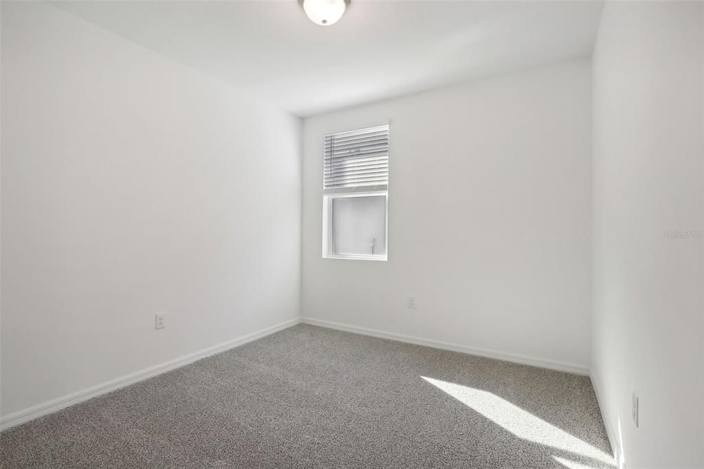 For Sale: $326,200 (4 beds, 2 baths, 1840 Square Feet)