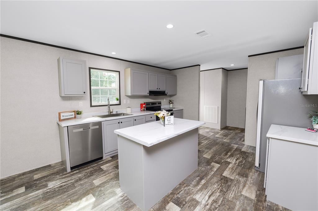 Active With Contract: $299,000 (4 beds, 2 baths, 1813 Square Feet)