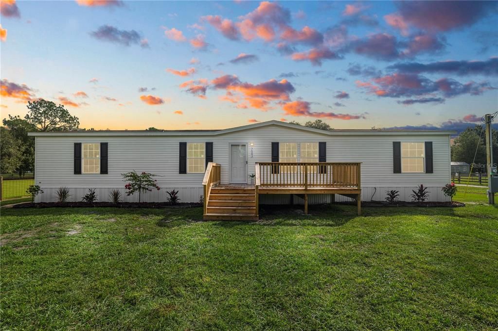 Active With Contract: $299,000 (4 beds, 2 baths, 1813 Square Feet)