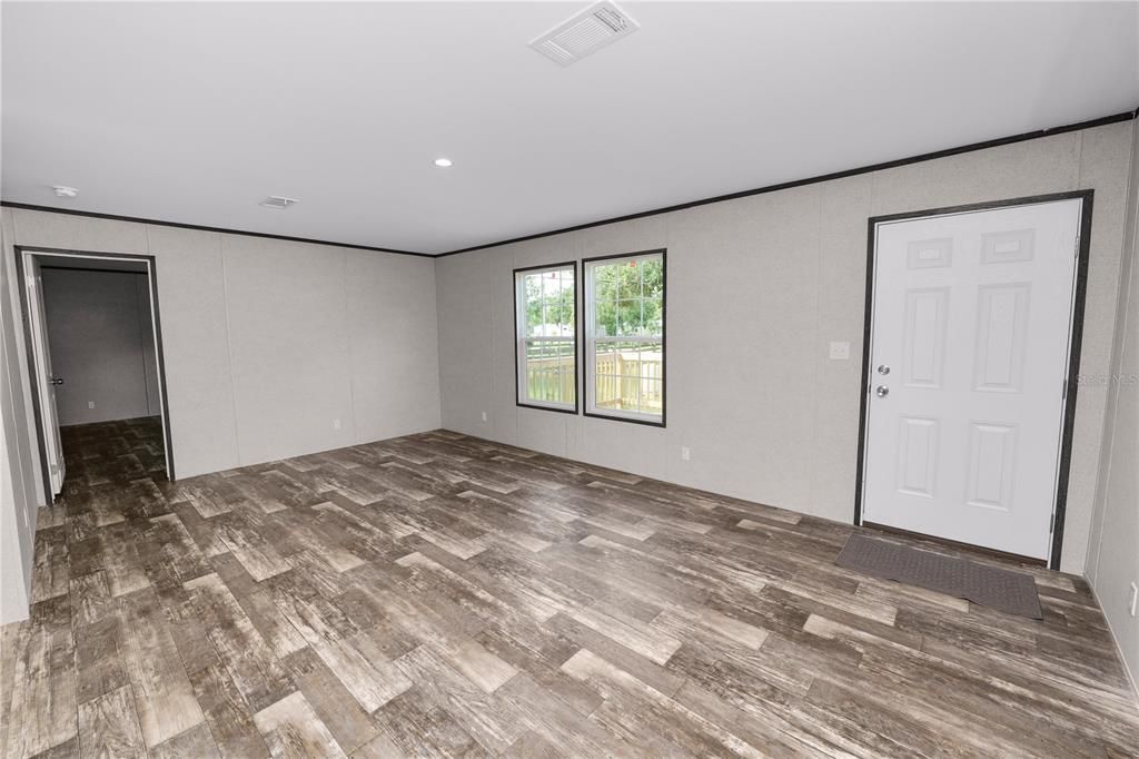 Active With Contract: $299,000 (4 beds, 2 baths, 1813 Square Feet)