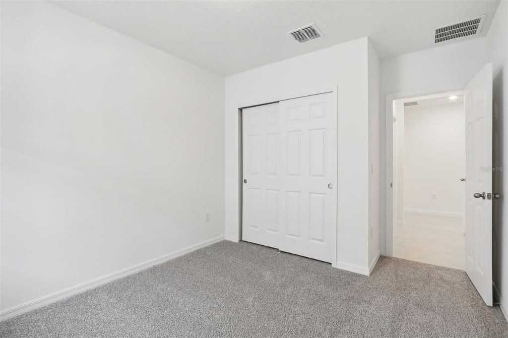 На продажу: $337,500 (4 спален, 2 ванн, 1840 Квадратных фут)