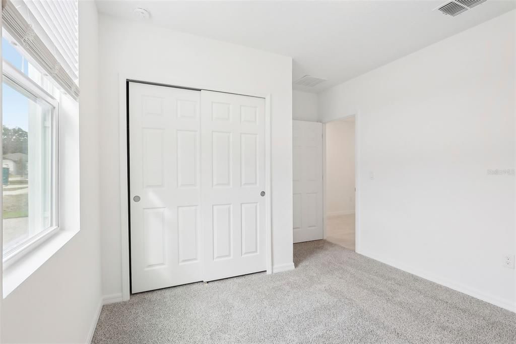 На продажу: $337,500 (4 спален, 2 ванн, 1840 Квадратных фут)