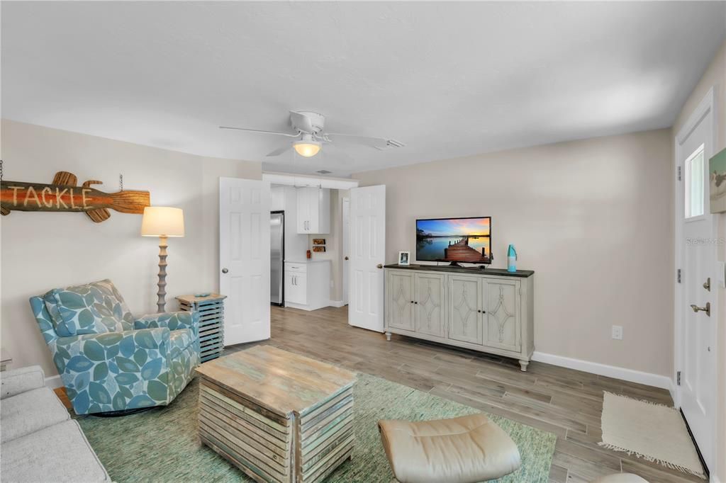 En Venta: $1,150,000 (3 camas, 2 baños, 1460 Pies cuadrados)