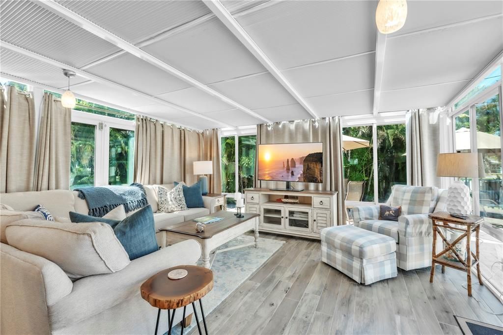 En Venta: $1,150,000 (3 camas, 2 baños, 1460 Pies cuadrados)