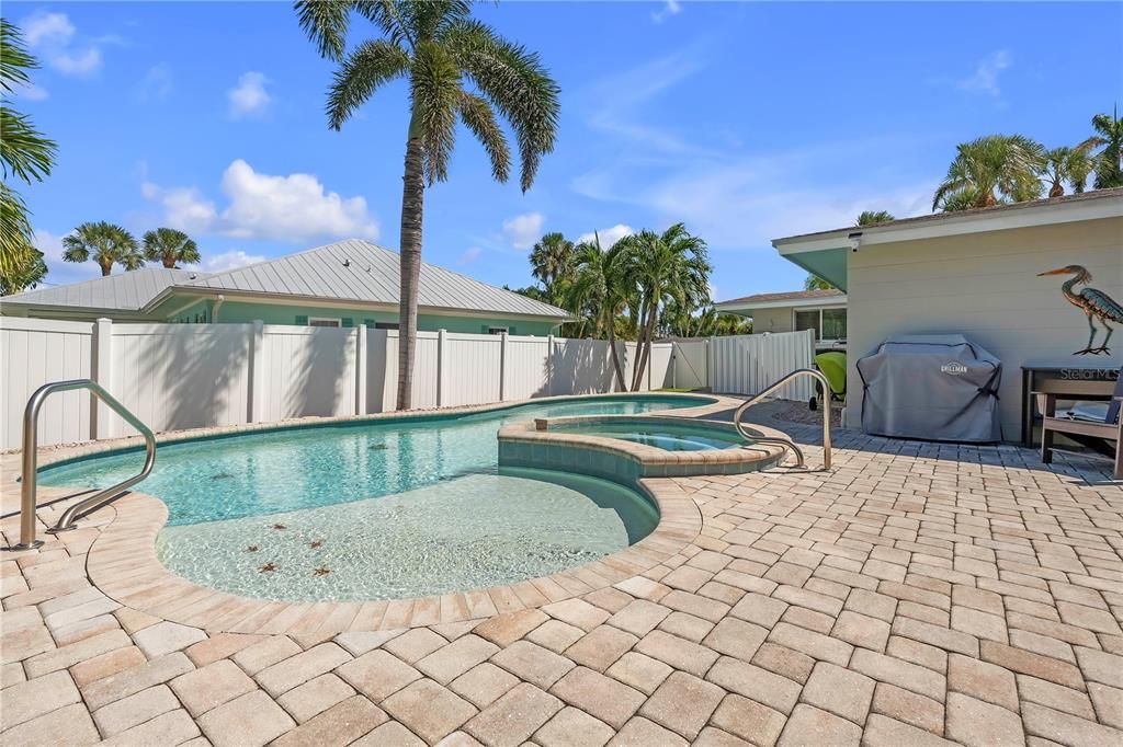 En Venta: $1,150,000 (3 camas, 2 baños, 1460 Pies cuadrados)