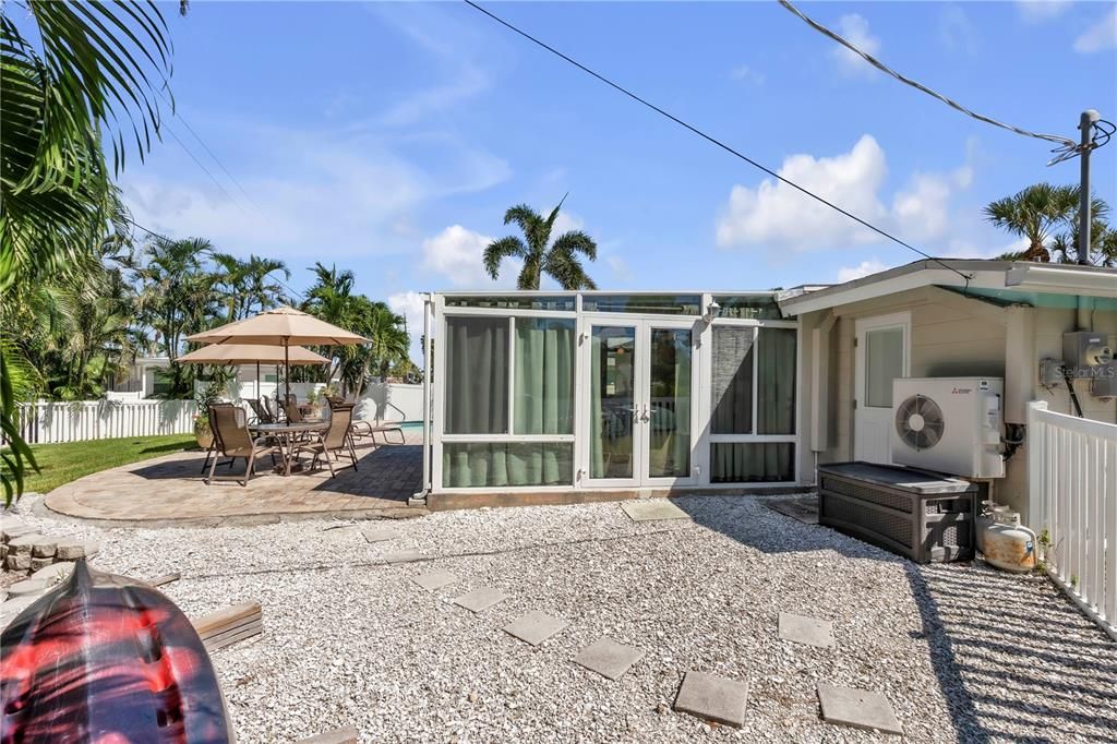 En Venta: $1,150,000 (3 camas, 2 baños, 1460 Pies cuadrados)